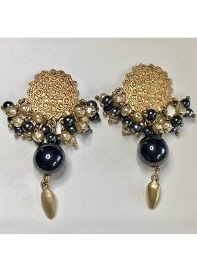 VINTAGE Pierced Earrings Beaded Medallion Goldtone Gray Boho Statement Beads